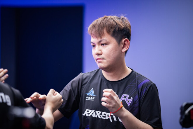 Ветеран Rare Atom стал игроком-тренером команды