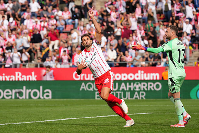 Феєрія та сіра гра українців. Жирона й Ов'єдо забили шість голів на двох