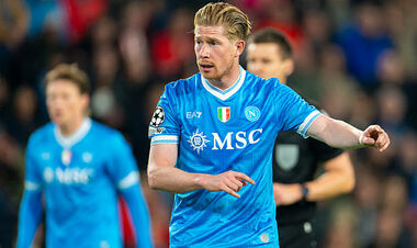 ВИДЕО. Де Брюйне с пенальти забил Интеру, травмировавшись при ударе