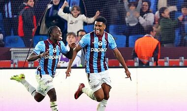 ФОТО. Як зіграли українці? Трабзонспор вдома переміг Еюпспор