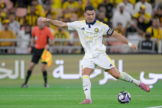 ВІДЕО. Легенда футболу. Кріштіану Роналду записав в свій актив 950 гол