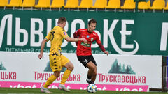 There are no heads in Lviv. Carpathians and Rukh draw