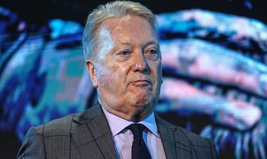 Воррен назвав наступного суперника Усика, дату та місце проведення бою