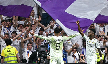 Real - Barcelona - 2:1. The first El Clasico of the season. Video goals and match review