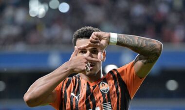 Кауан Элиас стал лучшим бразильским бомбардиром Шахтера в сезоне 2025/26