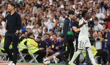 ФОТО. Конфлікт: Вінісіус розлютився на Алонсо і не потиснув йому руку