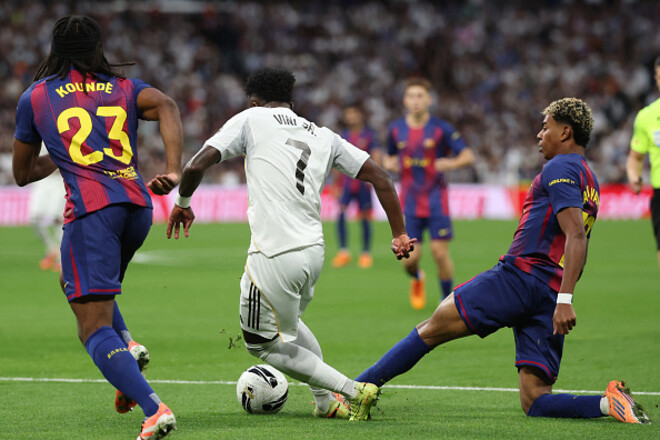 ФОТО. Реал пограбували? Рефері скасував пенальті у ворота Барселони