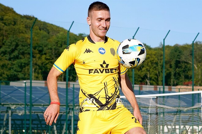 Защитник Руха рассказал о травме в матче с Карпатами