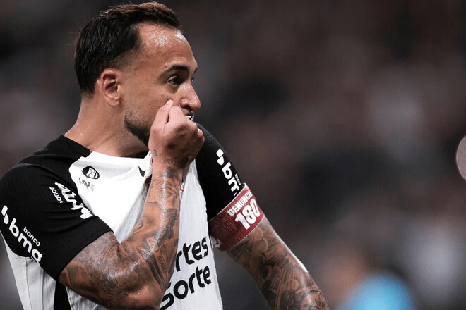 ЗМІ назвали фактор, який може завадити Шахтарю повернути футболіста