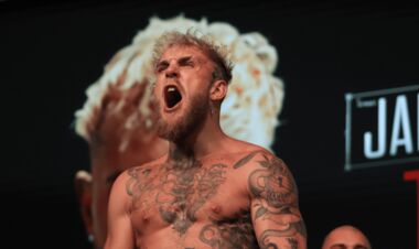 Промоутер Джейка Пола: «Бій з Усиком в октагоні буде дивитись весь світ»