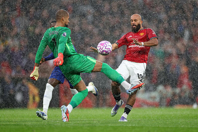 Челсі виставив за двері гравця основного складу. Він підвів Мареску