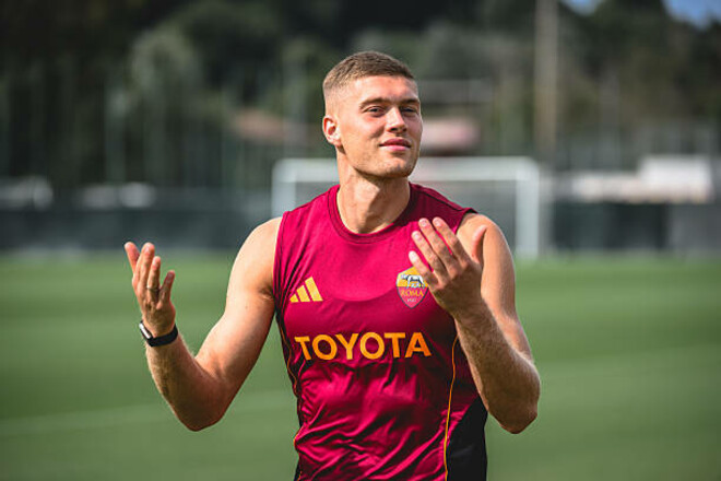 Італійський журналіст – про Довбика: «Він дуже серйозна проблема. Це жах»