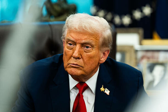 Матчі чемпіонату світу 2026 під загрозою перенесення. Про це каже сам Трамп