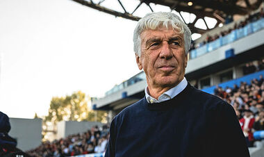 Проблемы для Довбика. Тренер Ромы назвал типаж идеального форварда