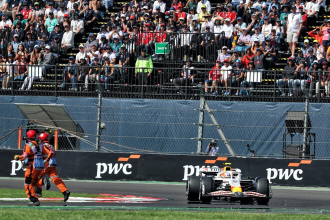 Пілот Ф1: «Боже мій, ви це бачили? Я, чорт забирай, міг їх убити!»