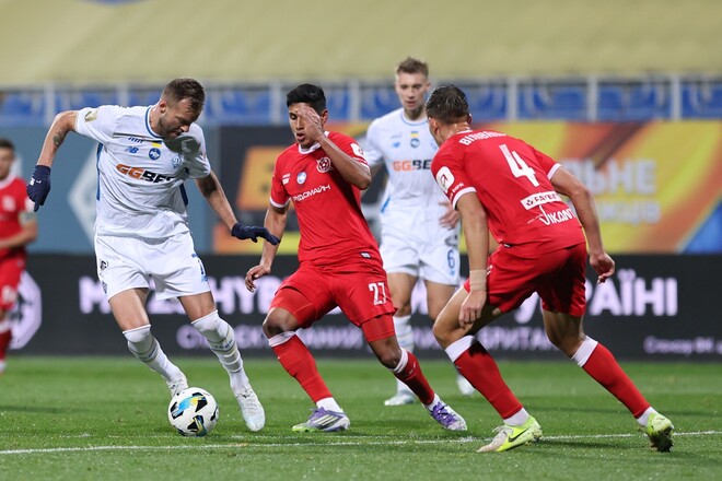 Однотипні розгроми від Полісся, Динамо та Шахтаря, одноденне лідерство ЛНЗ