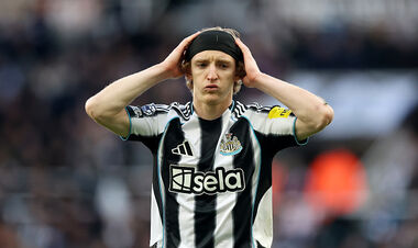 Ліверпуль знайшов заміну Салаху в Ньюкасл Юнайтед