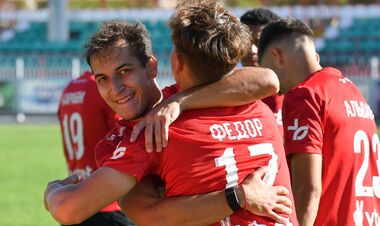 Вісім гравців Карпат мають проблеми зі здоров'ям. Двоє не зіграють в 2025