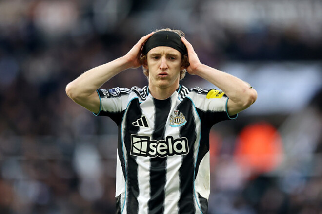 Ліверпуль знайшов заміну Салаху в Ньюкасл Юнайтед