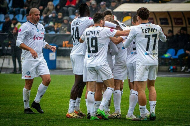 Первая лига. Разгром от «Буковины», шедевр Ракицкого и феерия Фарасеенко