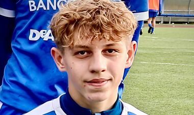 Півзахисник із чемпіонату Італії планує грати за збірну України