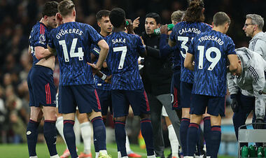 Manchester United legend: