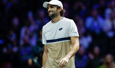 Vachereau knocked out the 18th racket. Brotherly match: Shanghai finalists will play in Paris