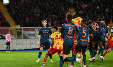 Наполи в 9-м туре добыл непростую победу над командой, набравшей 6 очков