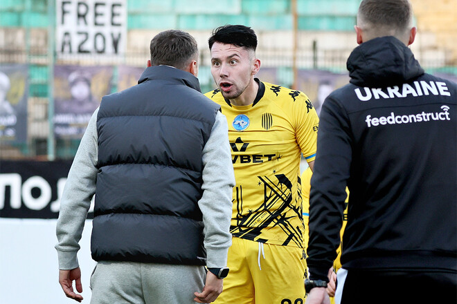 Стало відомо, що Лупашко сказав Слюбику перед бійкою в матчі Карпати – Рух