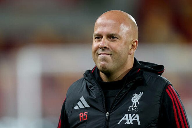 У Ліверпулі визначились із долею Слота. Романо розповів подробиці