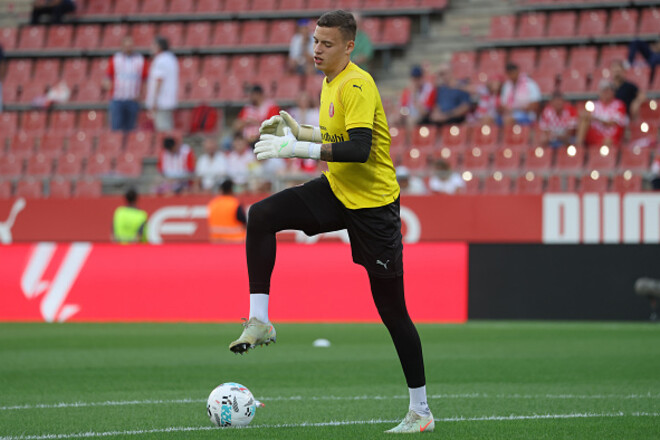 ВИДЕО. Украинский голкипер Жироны пропустил гол от команды пятого дивизиона