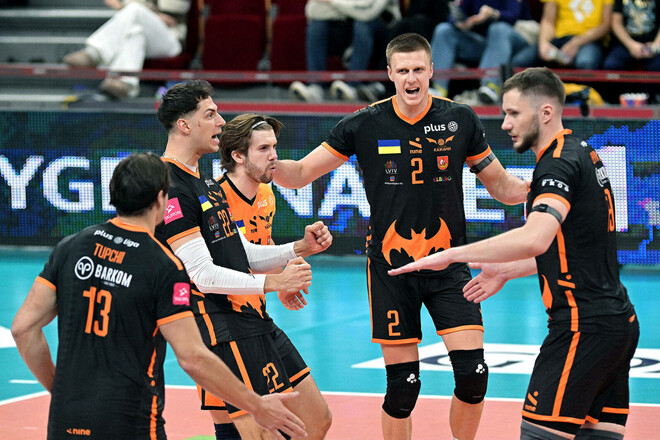 Барком Кажани здобули першу перемогу у сезоні ПлюсЛіги