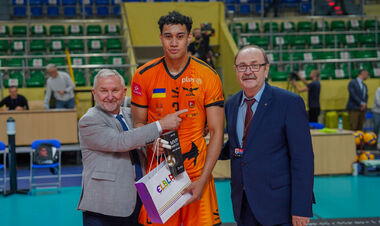 Игрок Барком-Кажанов признан MVP матча в дебютной победе сезона