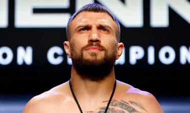 Один из лучших боксеров в истории готов провести бой с украинцем