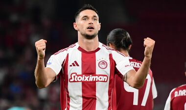 ВІДЕО. Поклав супергол у дев'ятку. Як Яремчук оформив дубль у Кубку Греції