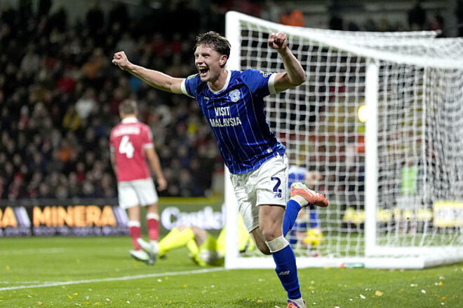 Рексхэм – Кардифф Сити – 1:2.  1/8 финала Кубка лиги. Видео голов и обзор