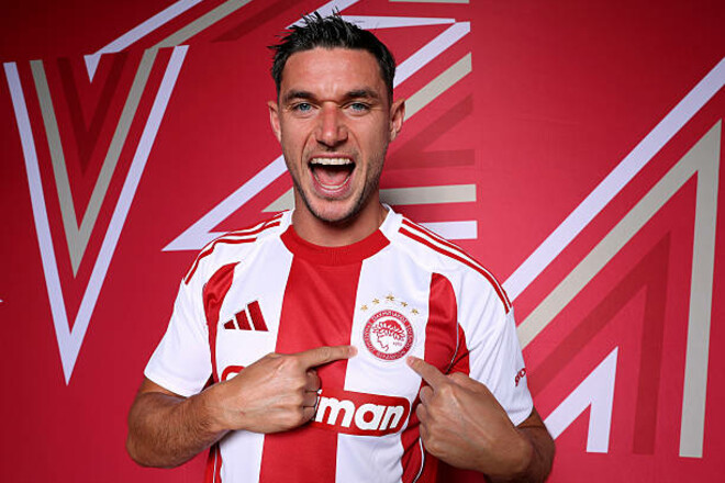 Яремчук забив 11-й та 12-й голи за Олімпіакос в усіх турнірах