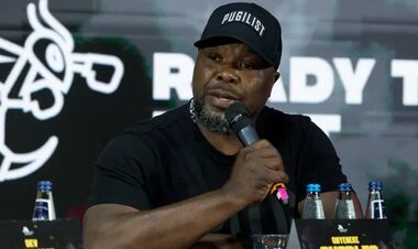 Дон Чарльз назвал шансы Уордли победить Усика в бою за абсолют