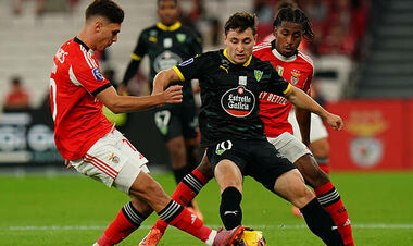 Гол Судакова скасовано. Бенфіка здолала Тонделу і вийшла до півфіналу Кубка