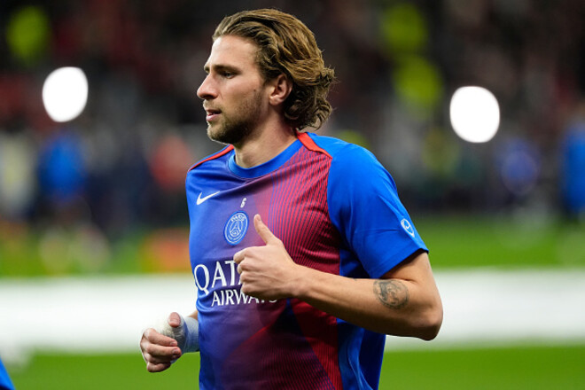 Журналіст AS: «Забарний не показує той рівень гри, який був у нього в АПЛ»