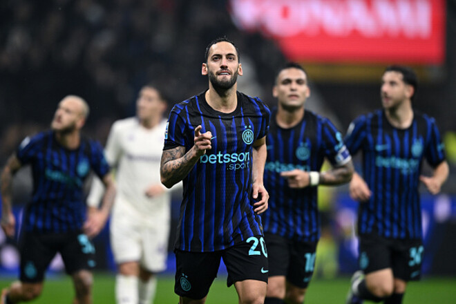 Inter - Fiorentina - 3:0. How Calhanoglu scored a double. Video heads and review