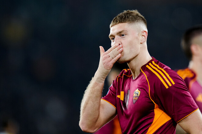 ФОТО. Забив уперше за місяць: обличчя та емоції Довбика після голу за Рому