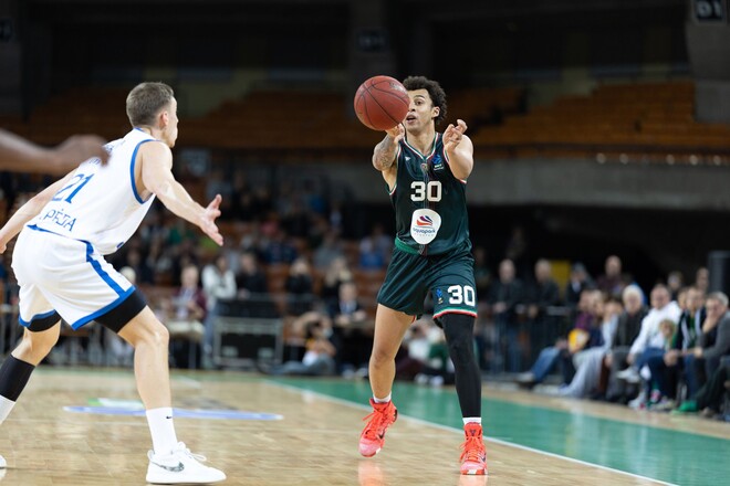 Ковляр та Санон зіграли за свої команди у єврокубку. Статистика українців