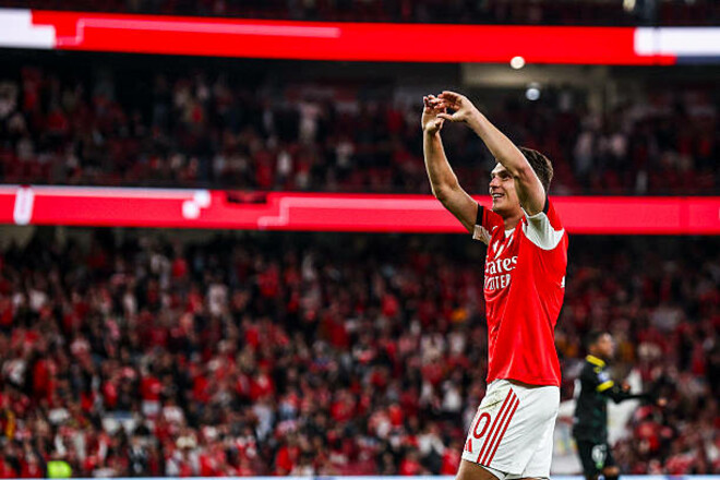 Отмененный гол Судакова. Известна оценка украинца за победный матч Бенфики