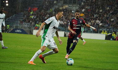 ВІДЕО. Кальярі вдома поступився Сассуоло. Гості піднялися у топ-10 Серії A