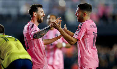 Альба тепло высказался о «вечном» одноклубнике Месси