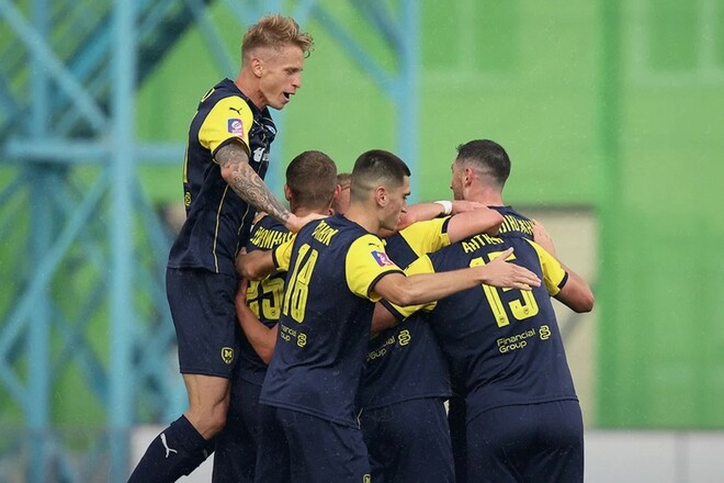 Учасники 1/4 Кубка, новий коуч Юве, легіонер Динамо, претендент для Усика