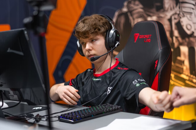 B8 – Aurora. PGL Bucharest. Четвертьфинал. Смотреть онлайн. LIVE трансляция