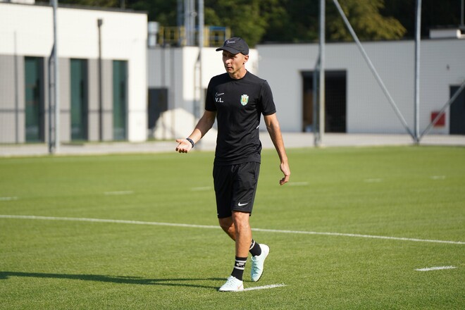 UAF ordered the coach of Carpathians. Lupashko received a ban, the club received a fine thumbnail