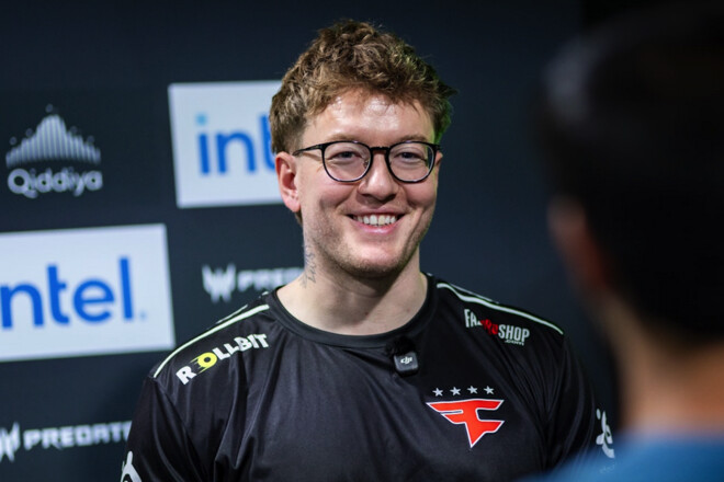 Бывшая звезда FaZe может присоединиться к клубу, который покинул CS2 сцену